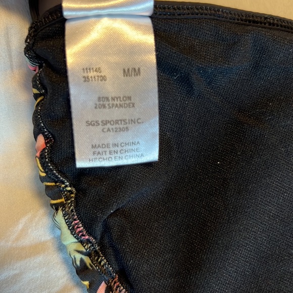 Flamingo Bikini top - Picture 3 of 3